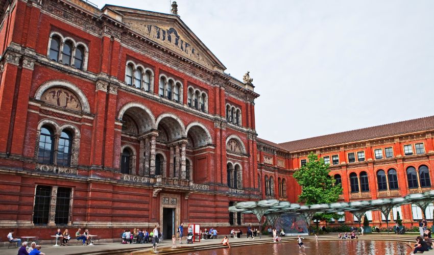 Victoria and Albert Museum London