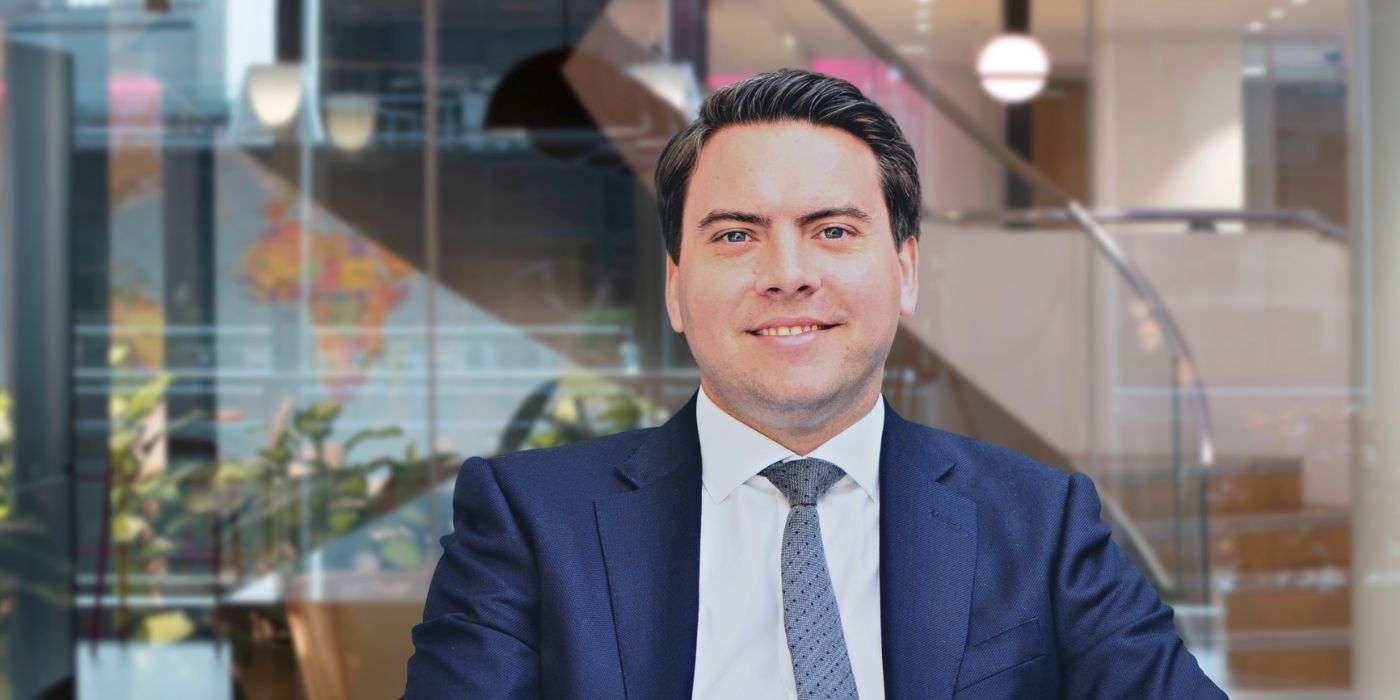 Profile photo of Simon Gray