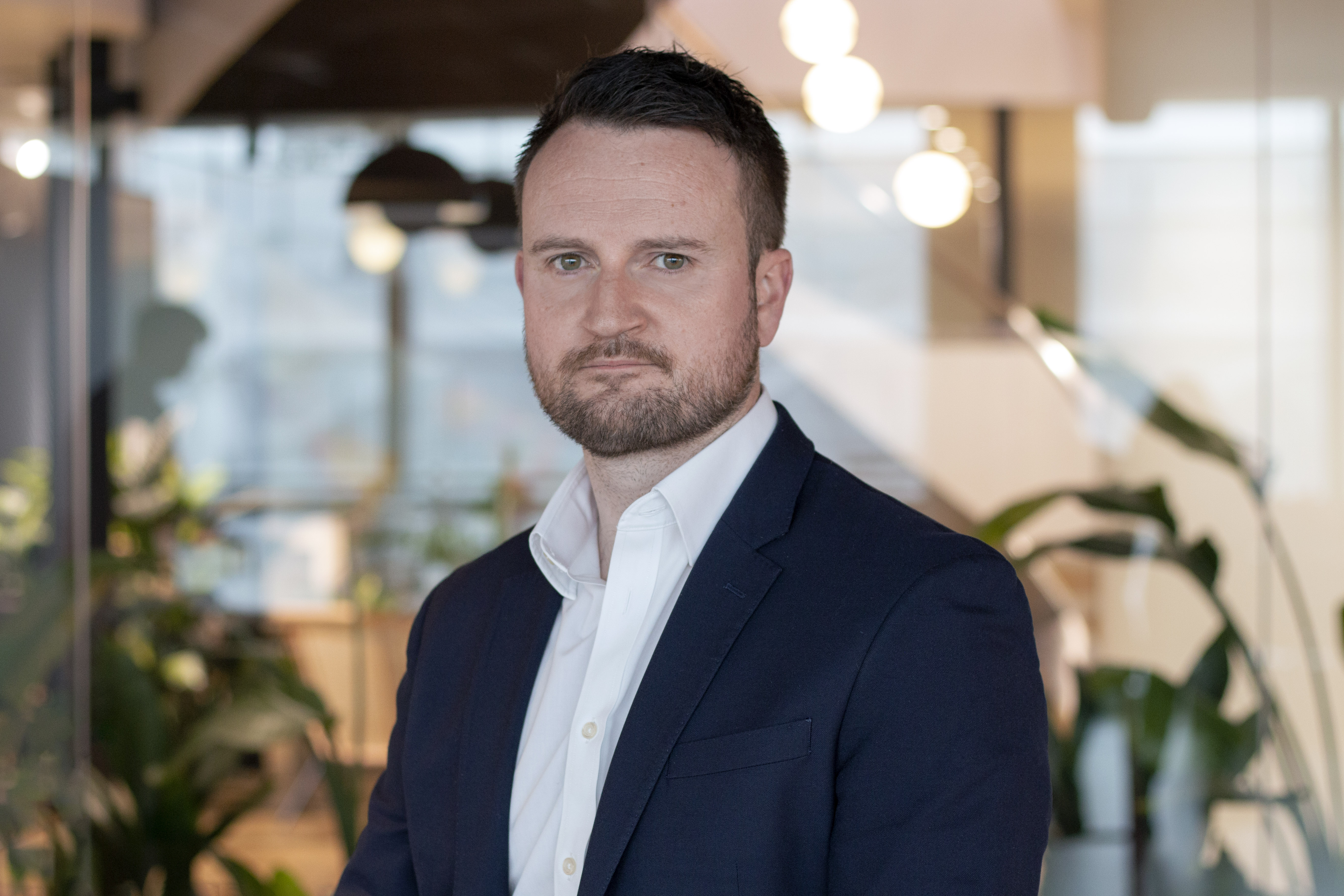 Headshot of Stuart Whaites